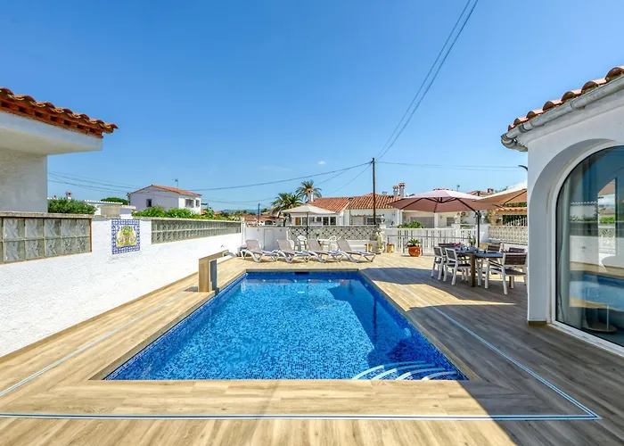 Holiday Home Roanne By Interhome